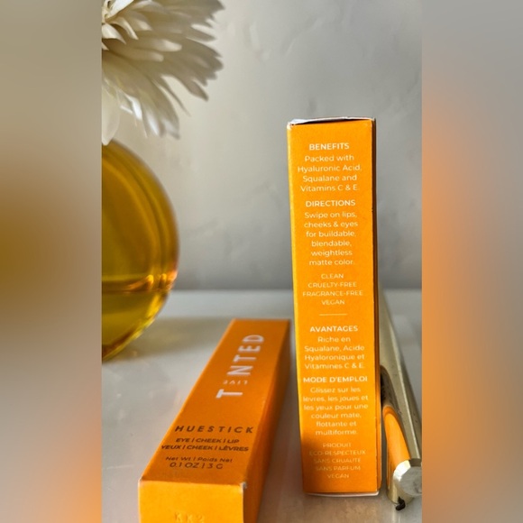 Live Tinted ~ Huestick Eye, Cheek & Lip Stick ~ Grounded ~ 0.1 oz ~ Set of 2 - Picture 9 of 10